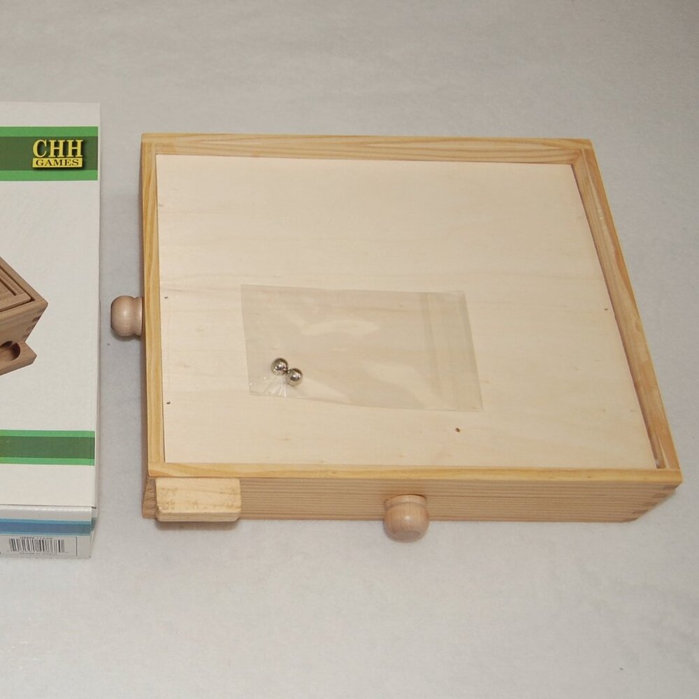 NIB Wooden Labyrinth Game - Picture 11 of 12